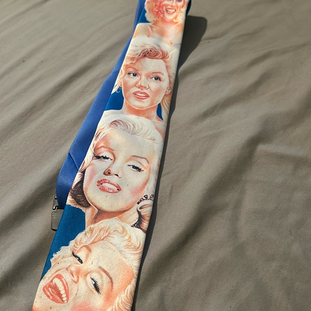 Ralph marlin tie